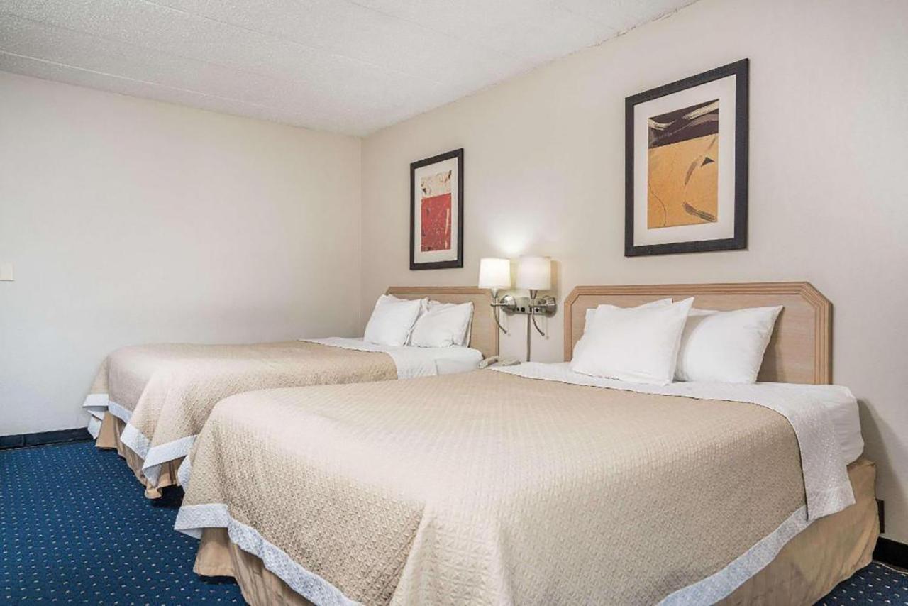 Days Inn Hotel & Conference Center La Crosse Εξωτερικό φωτογραφία
